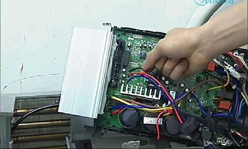 阆中美的空调电话是多少